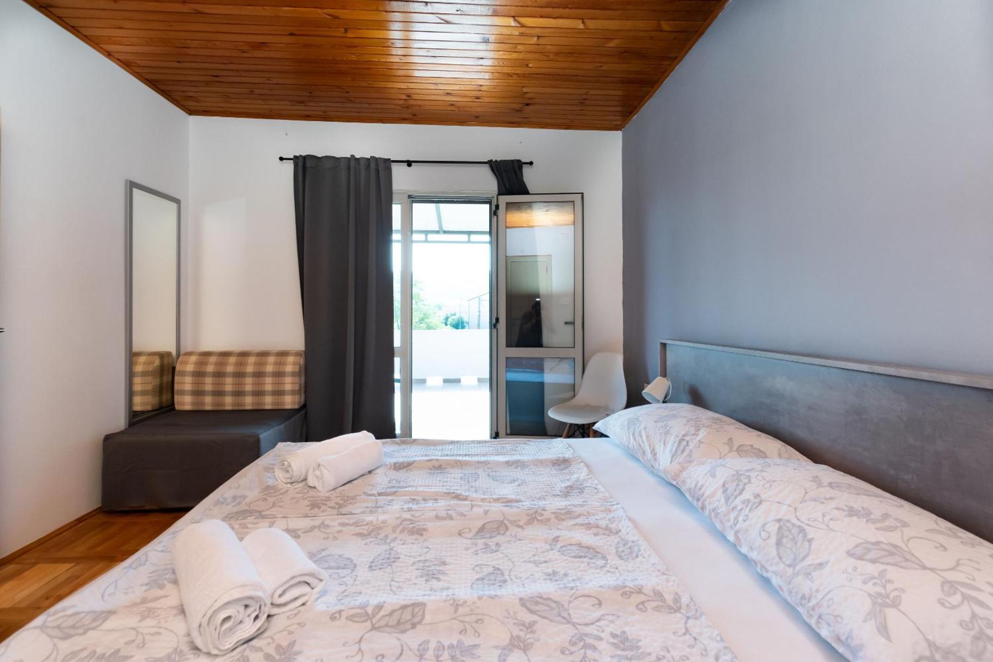 Apartments Anica F لوبار المظهر الخارجي الصورة