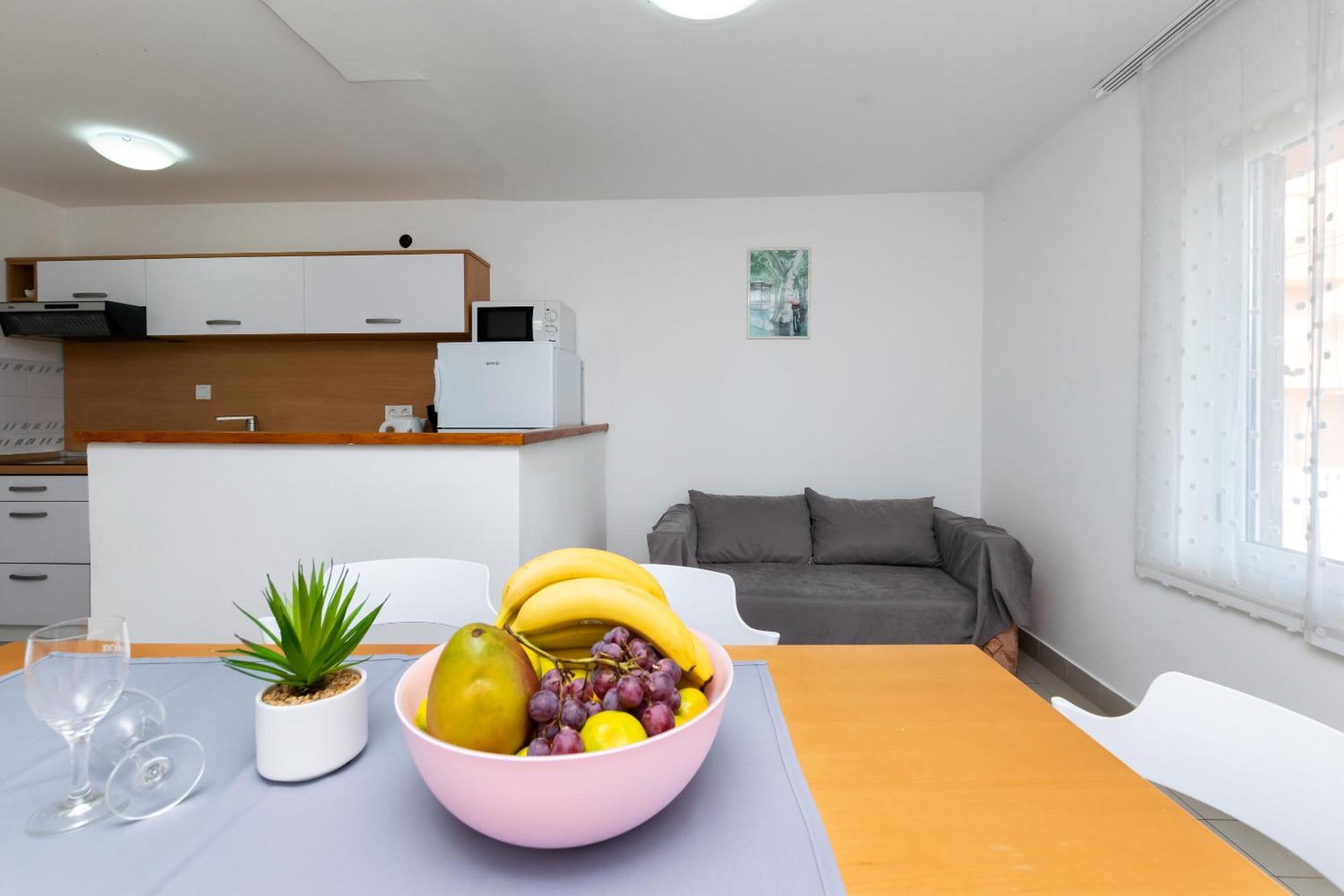 Apartments Anica F لوبار المظهر الخارجي الصورة