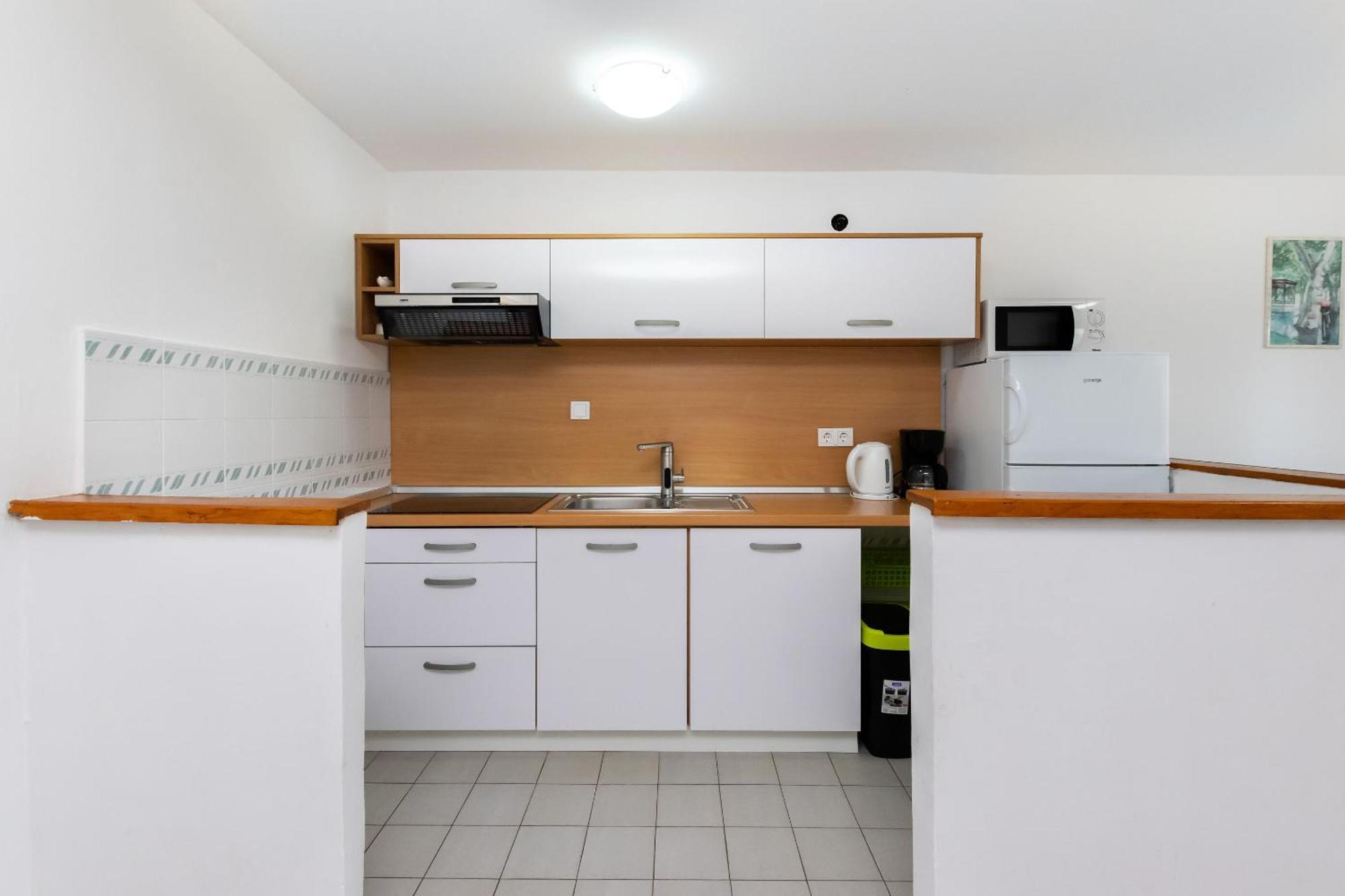 Apartments Anica F لوبار المظهر الخارجي الصورة